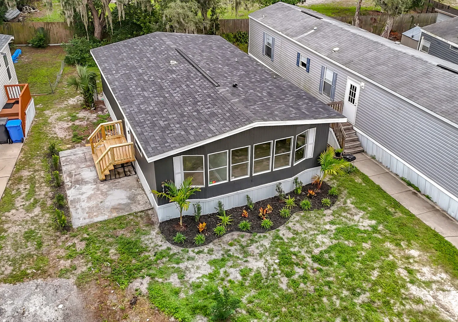 9442 Sunset Dr - 9442 Sunset Dr — Photo 3