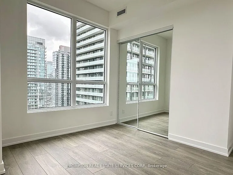 108 Peter St #3202 — Photo 14
