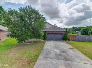 13745 Windwood Dr, Gulfport, MS 39503