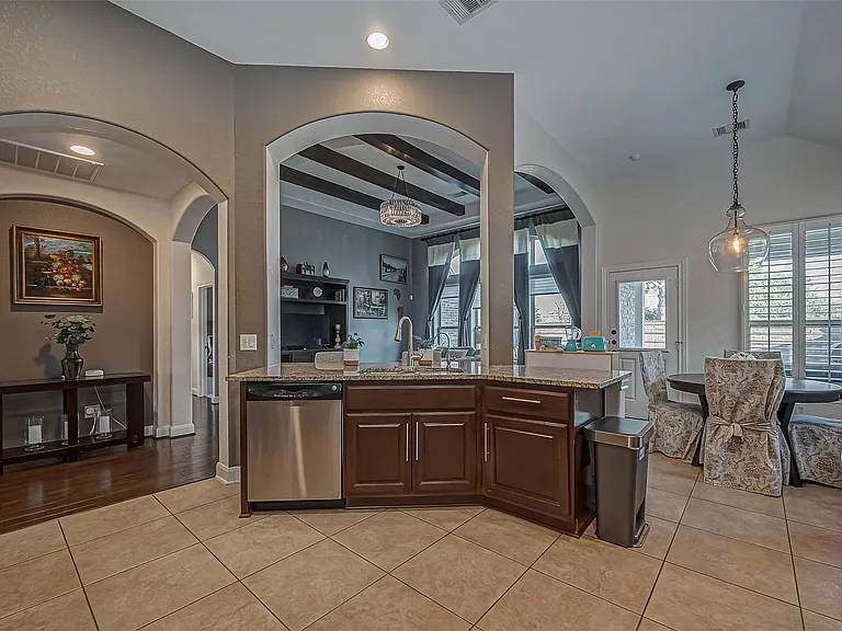 6306 Hidden Alley Dr — Photo 14