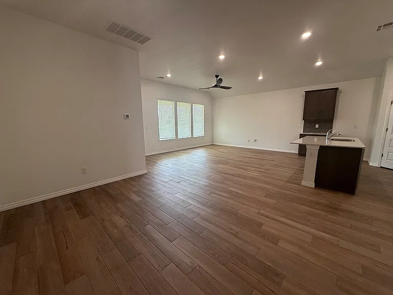 9048 NW 149th Ter — Photo 17