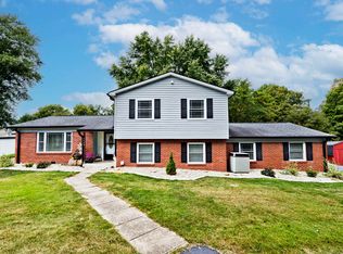 8440 Locust Dr, Martinsville, IN