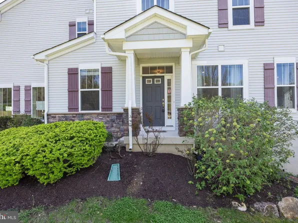 3402 Bergamont Way, Chester Springs, PA 19425