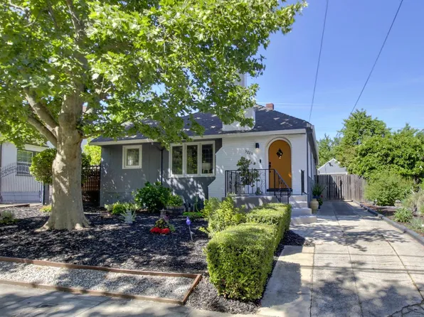 3220 24th St, Sacramento, CA 95818