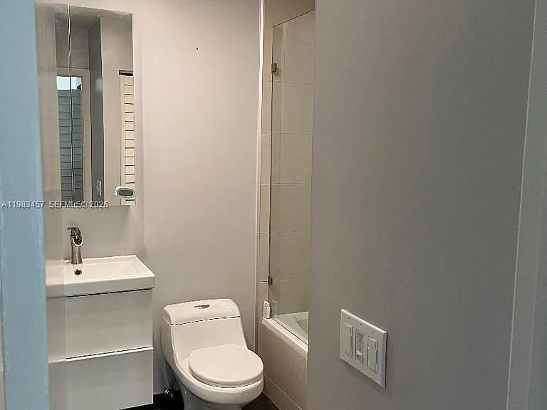 11712 SW 13th St — Photo 21