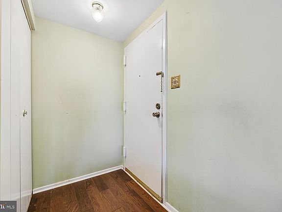 2nd image of 452 Girard St #356