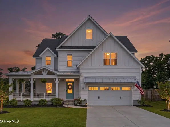 35 Bowman Field Circle, Hampstead, NC 28443
