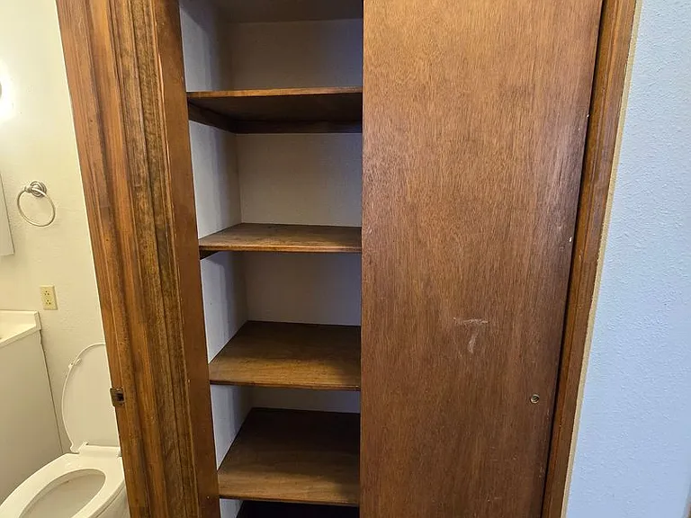 Swingle House Apartments — Photo 6