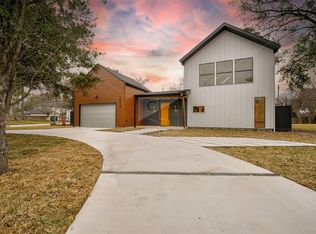 838 Allston St, Houston, TX 77007