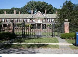 115 Roumfort Rd UNIT 3, Philadelphia, PA 19119