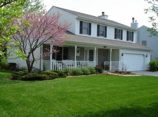 120 Northampton Dr, Oswego, IL