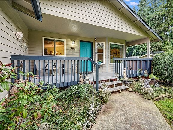 2nd image of 1460 Karen Way