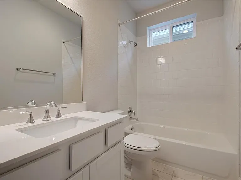 2910 Zach Scott St — Photo 18