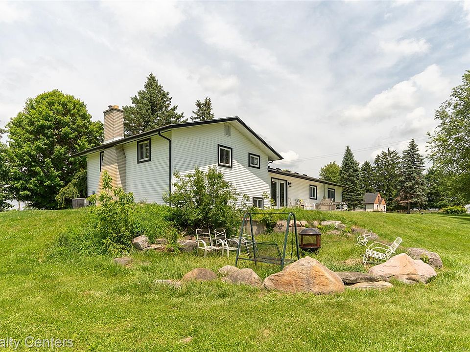 58191 Eight Mile Rd, photo 15