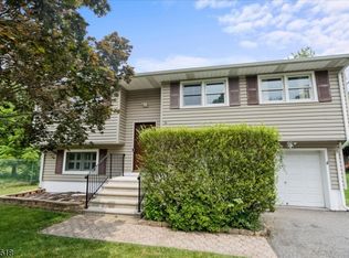 12 Augusta St, Denville, NJ 07834