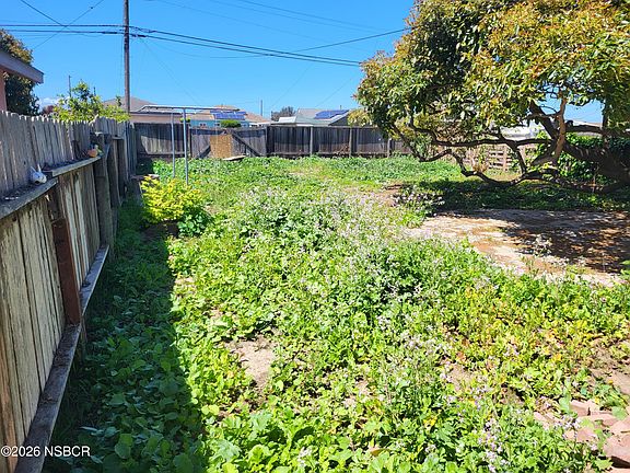 4th image of 227 Campodonico Ave