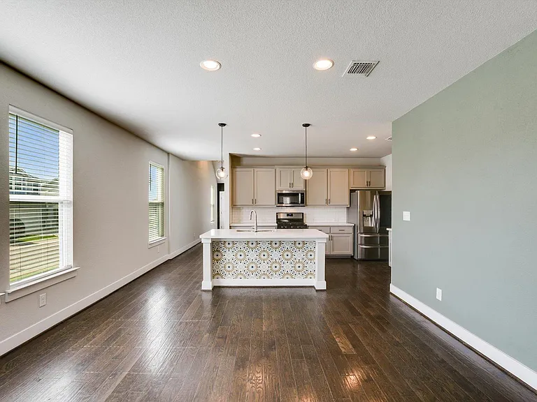 5826 Aviano Rd — Photo 8