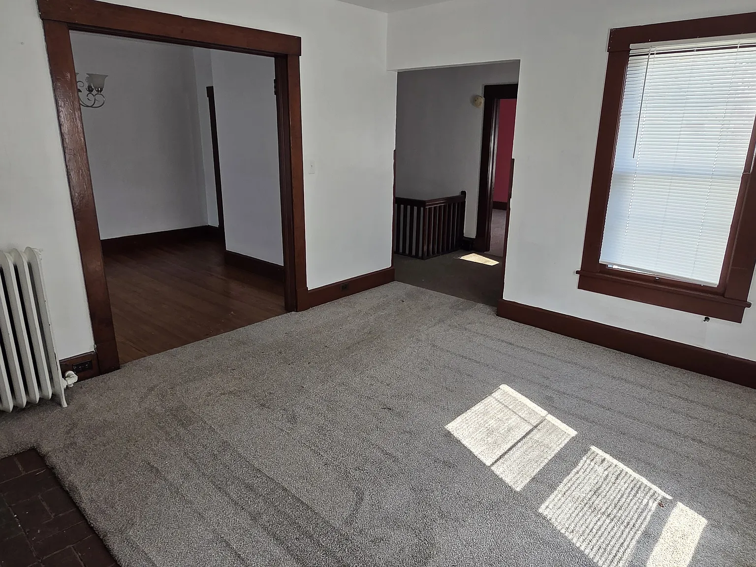 2 bed, $900 — Photo 2