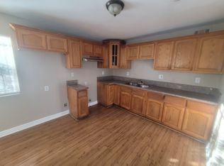 1047 E 43rd St, Los Angeles, CA 90011
