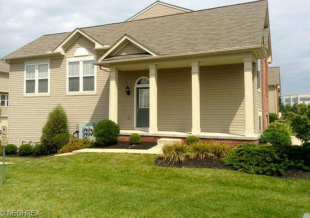 1st image of 289 Woodhaven Dr