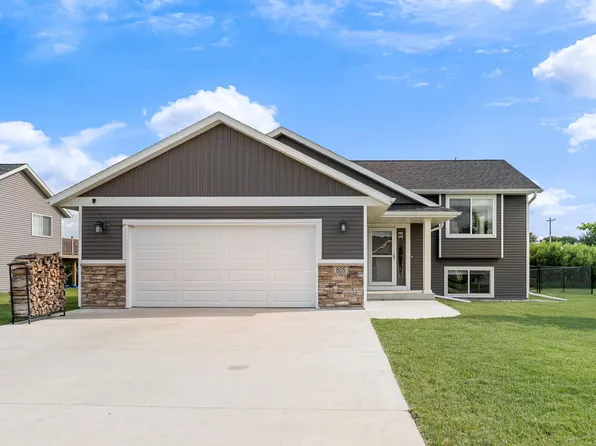 805 El Dorado St SE, Owatonna, MN 55060