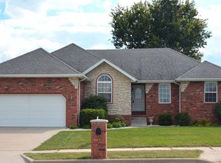 714 S Long Dr, Springfield, MO 65802