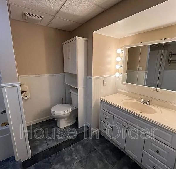 12 Looking Glass Ln — Photo 9