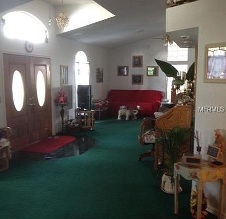 2nd image of 1570 Belmont Ave