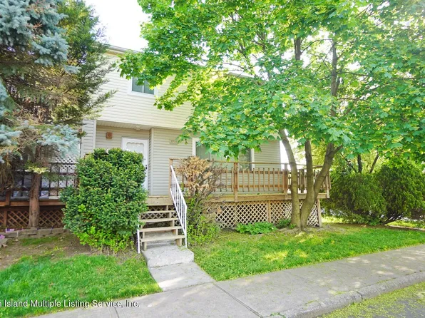 399 Willow Rd E #2, Staten Island, NY 10314