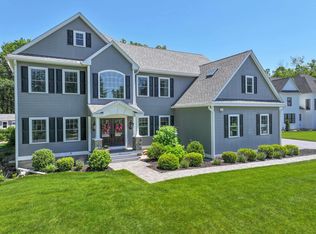 11 Highclere Rd, Windham, NH 03087