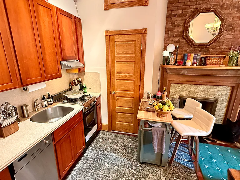 863 Carroll St #1A — Photo 5