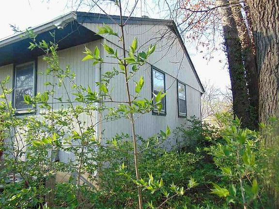 5th image of 4730 Craig Ln