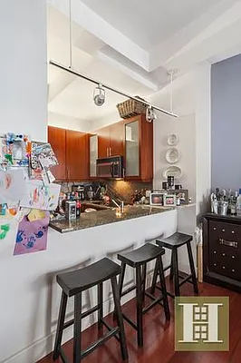 Rented by Halstead Real Estate | media 7