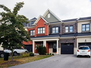 10 Mah Wat Ln, Whitchurch Stouffville, ON L4A 1Y1
