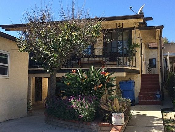 3rd image of 515 N Cabrillo Ave