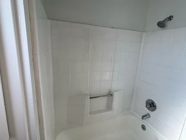 16602 N 25th St #218 — Photo 13