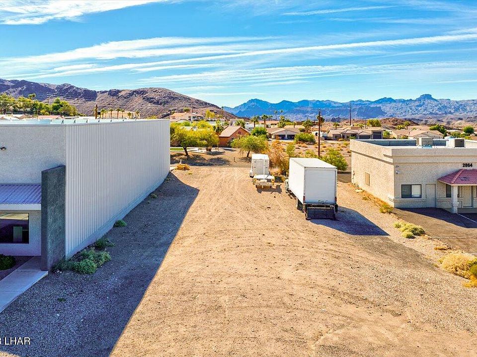 1st image of 2870 Sweetwater Ave