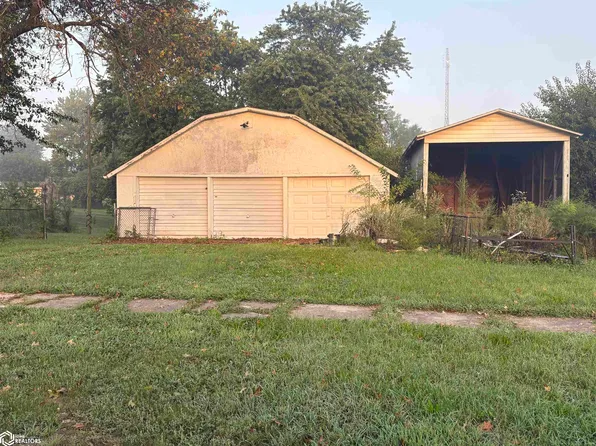 103 Forrest, Cincinnati, IA 52549