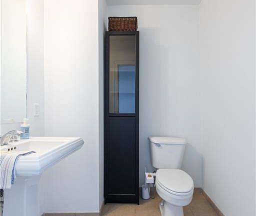 5th image of 57 Forsyth St NW APT 8D