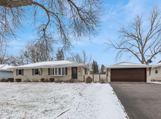 8255 Grange Blvd, Cottage Grove, MN 55016
