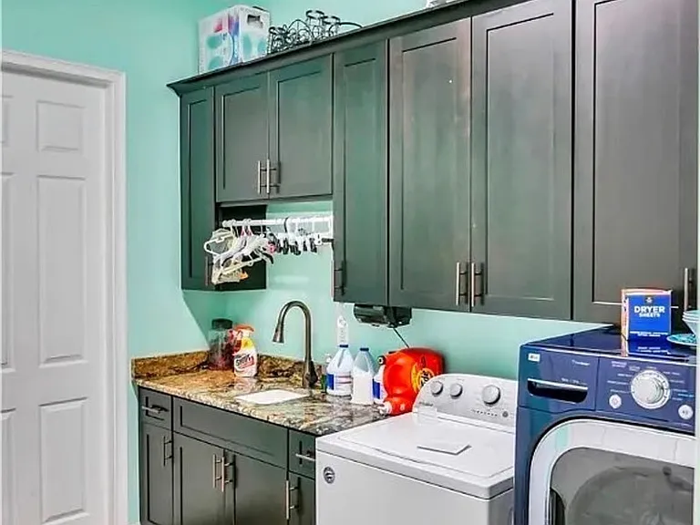 3227 Embers Pkwy W — Photo 13