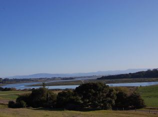 827 Elkhorn Rd, Royal Oaks, CA 95076