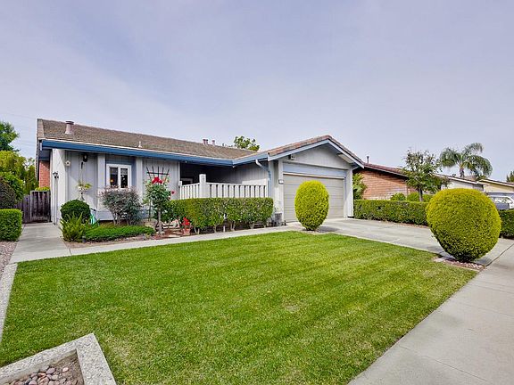 3rd image of 5851 Marshwell Way