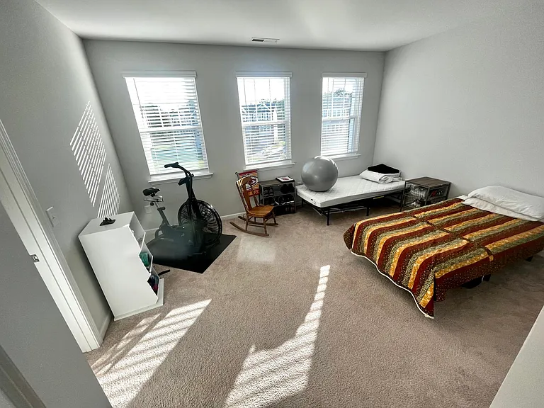 1114 Freeport Dr — Photo 29