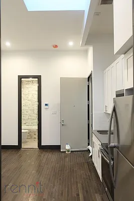 Rented by Rennit Inc. | media 15