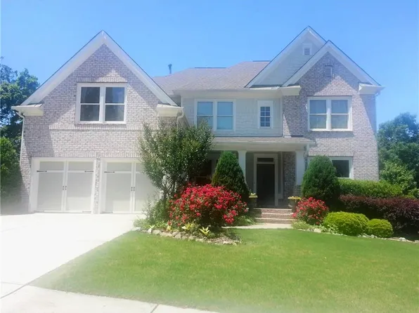 7451 Shady Glen Dr, Flowery Branch, GA 30542