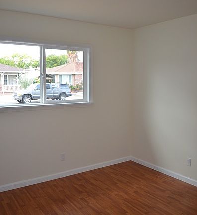 5th image of 3887 Lassen Dr