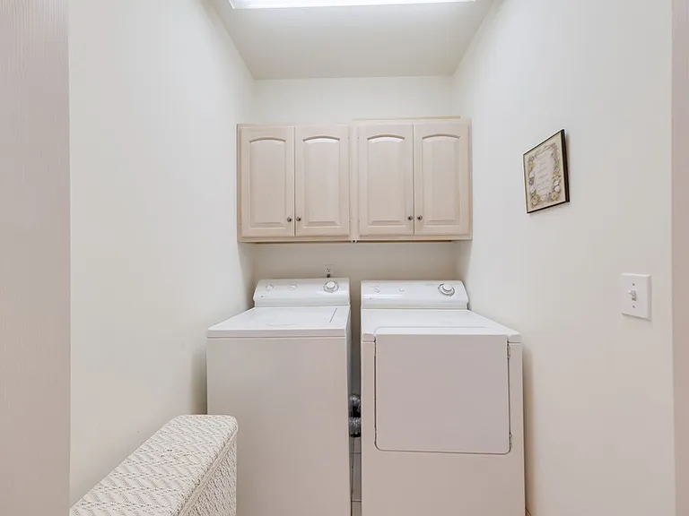 2923 Rutherford Dr — Photo 21