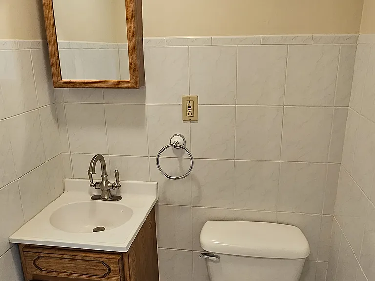25 Dumont Ave #2 — Photo 5