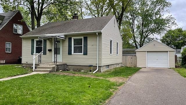 1st image of 931 Durant St